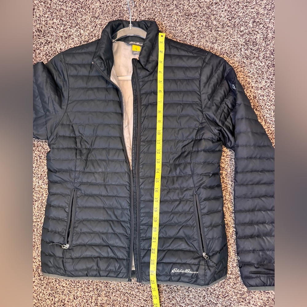 Eddie Bauer Women’s Black Puffer Jacket EB700 Series Size Small Broken Zipper - Picture 12 of 13